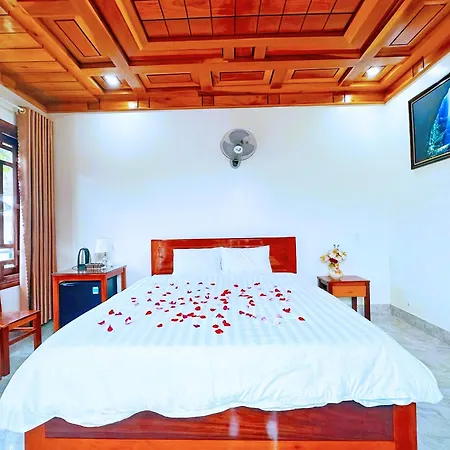 The Hill Villas Phong Nha Exterior photo