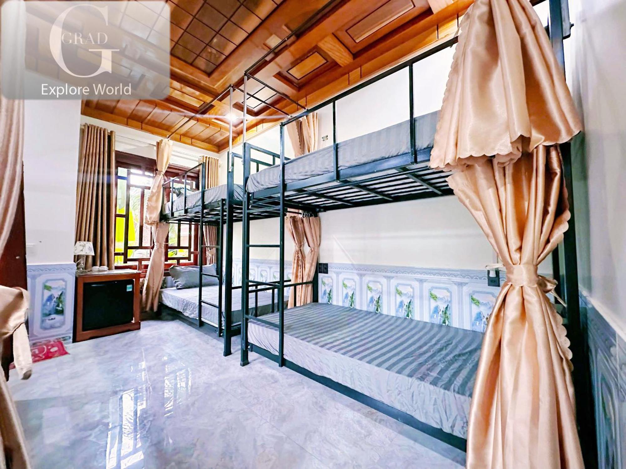 The Hill Homestay *
